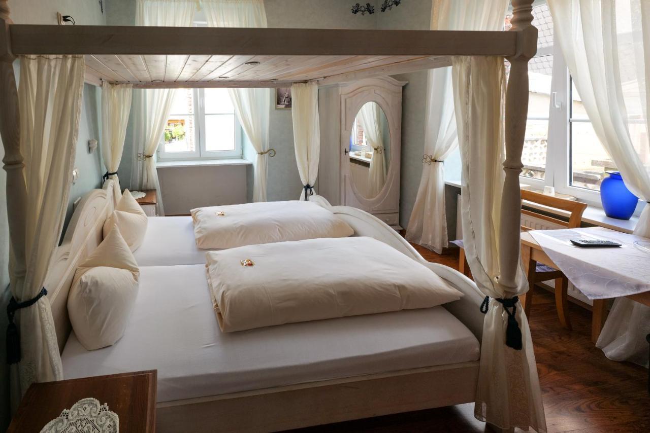 Hotel Alte Buergermeisterei Ediger-Eller Zewnętrze zdjęcie