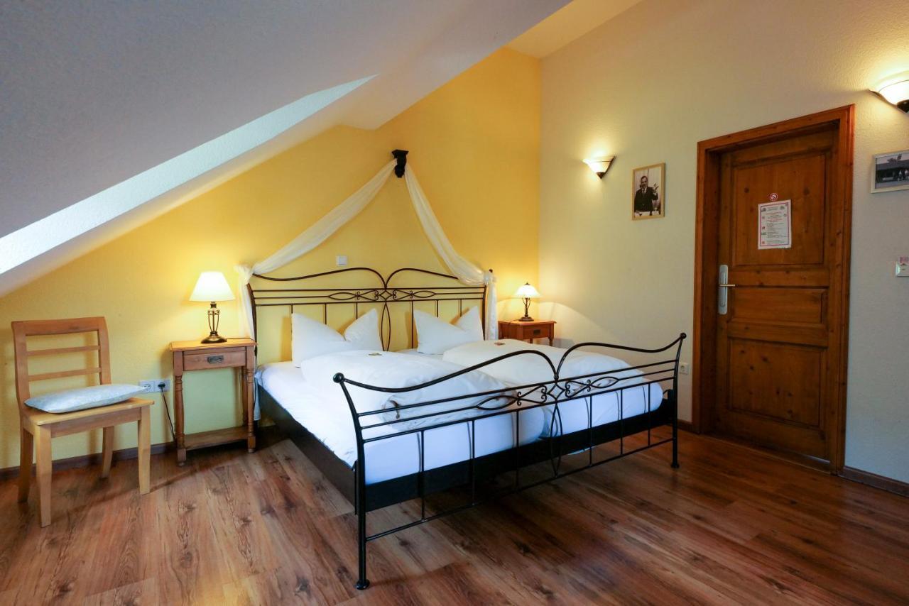 Hotel Alte Buergermeisterei Ediger-Eller Zewnętrze zdjęcie