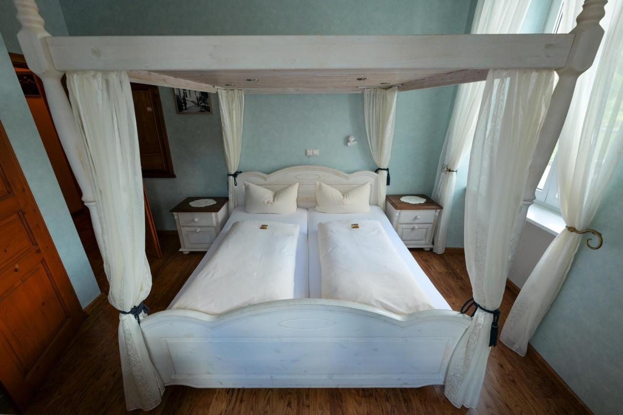 Hotel Alte Buergermeisterei Ediger-Eller Zewnętrze zdjęcie